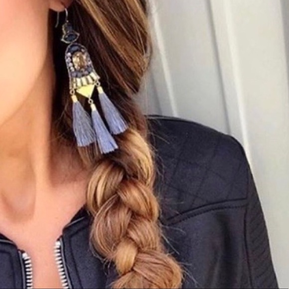:: Stella & Dot ‘Retired’ Rachelle Tassel Earrings - Picture 4 of 6